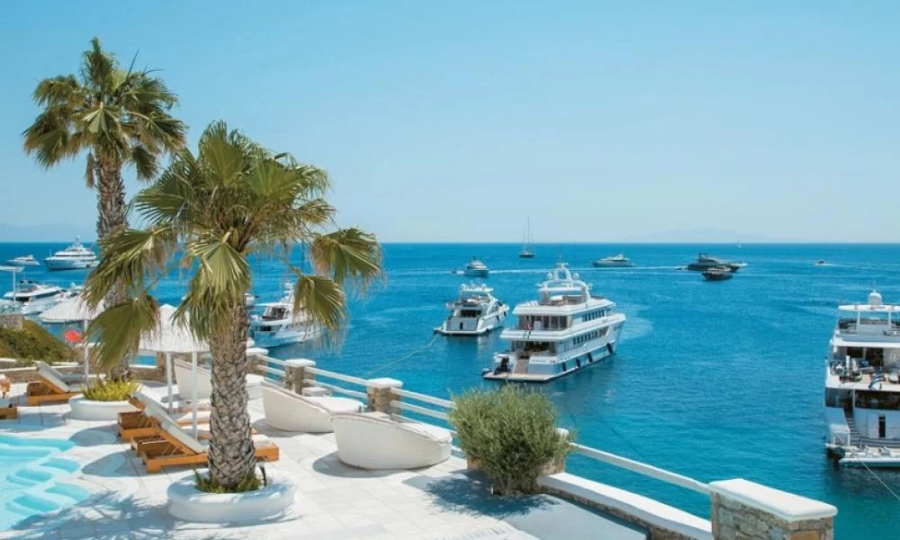 Τουρισμός: Πάνω από τον στόχο τα έσοδα, θα ξεπεράσουν τα 10 δισ.